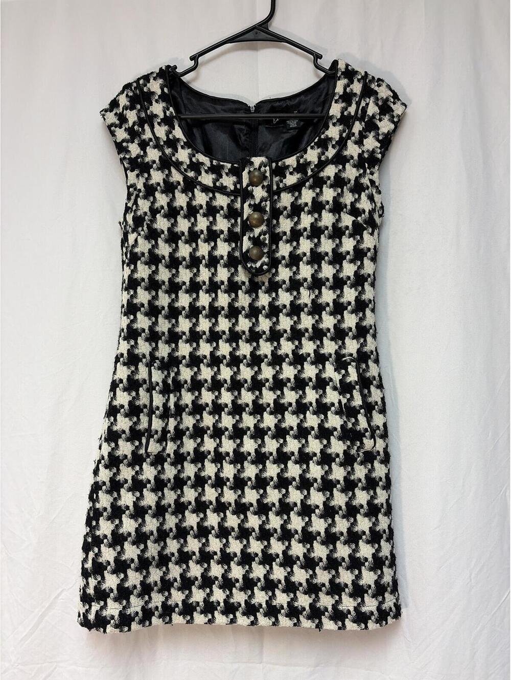 Nick & Mo Black and Cream Houndstooth Tweed Mini Dress